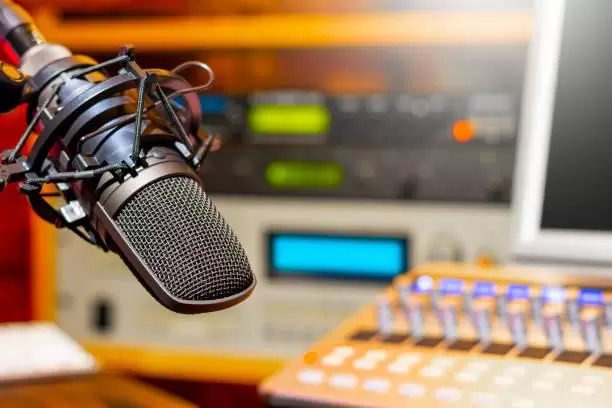 Studio microphone and console