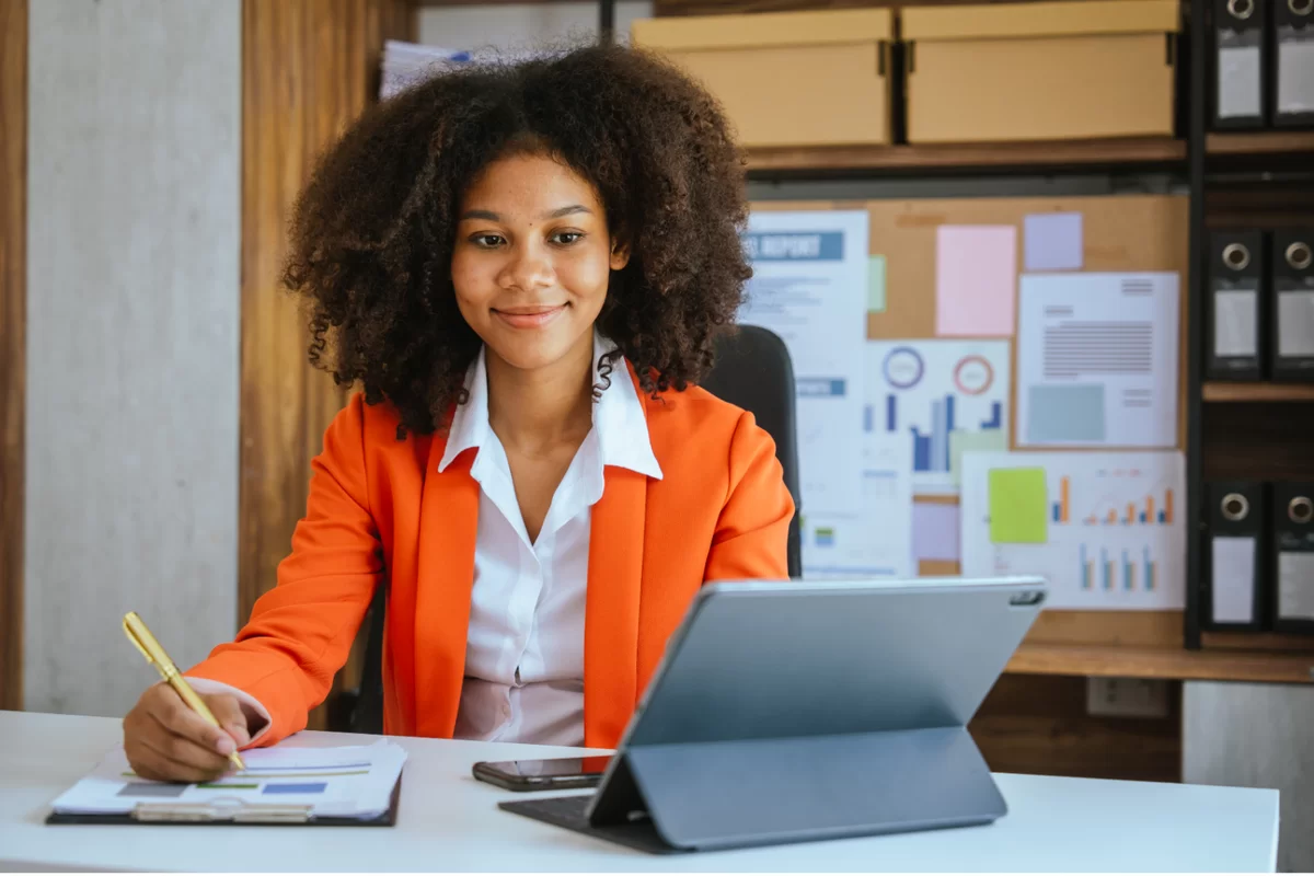 Inspiring media for community